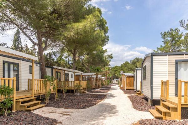 Camping L'Oasis Et California Hotel Le Barcares Exterior photo