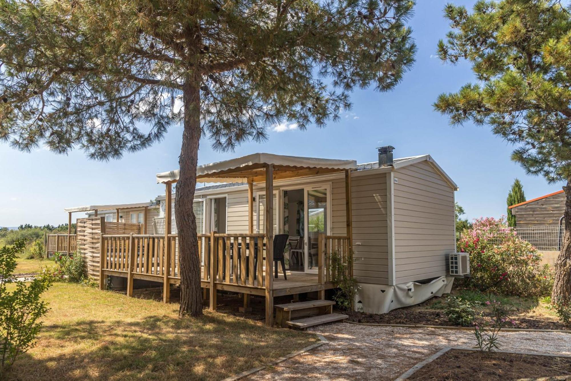Camping L'Oasis Et California Hotel Le Barcares Room photo