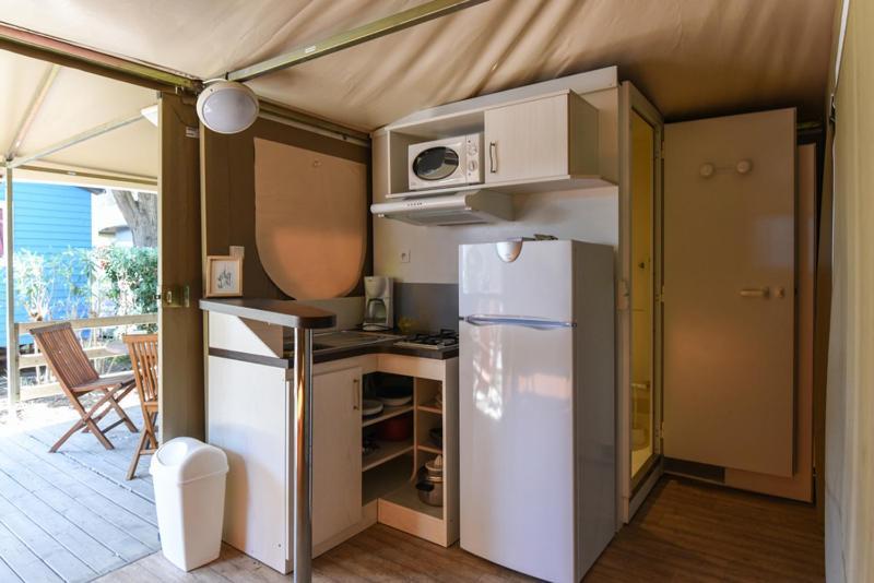 Camping L'Oasis Et California Hotel Le Barcares Room photo