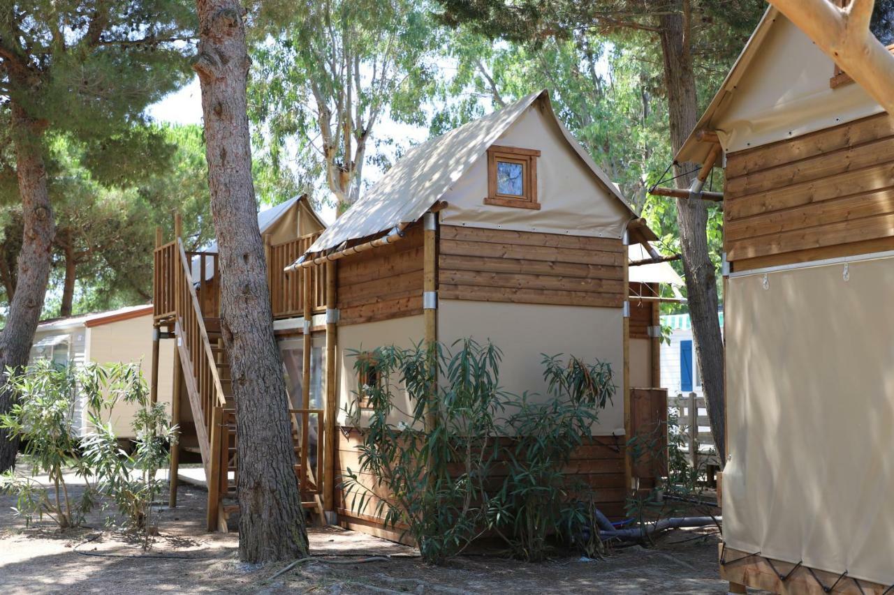 Camping L'Oasis Et California Hotel Le Barcares Exterior photo